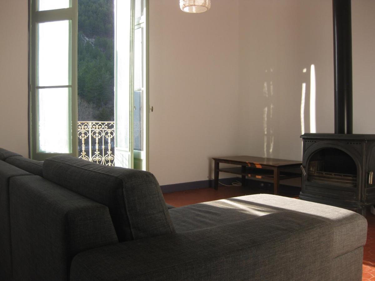 Les Deux Pentes Appartement Sausses Buitenkant foto