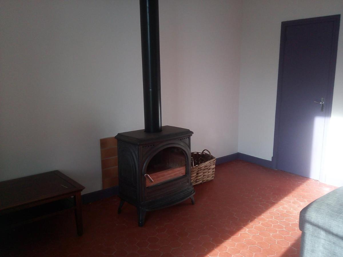 Les Deux Pentes Appartement Sausses Buitenkant foto